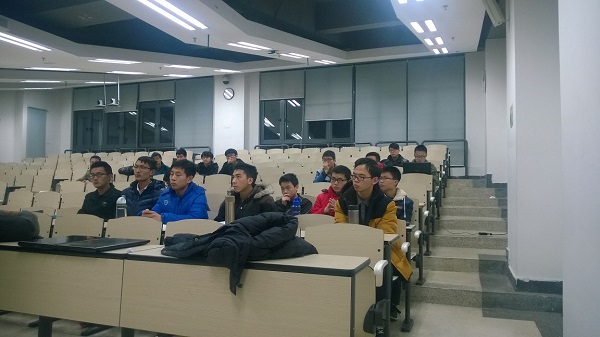宇航学院2014级学习工作坊中期答辩顺利举行