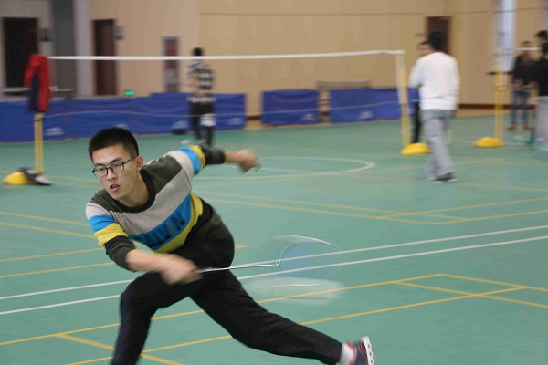 2015年宇航学院羽林杯羽毛球赛圆满结束